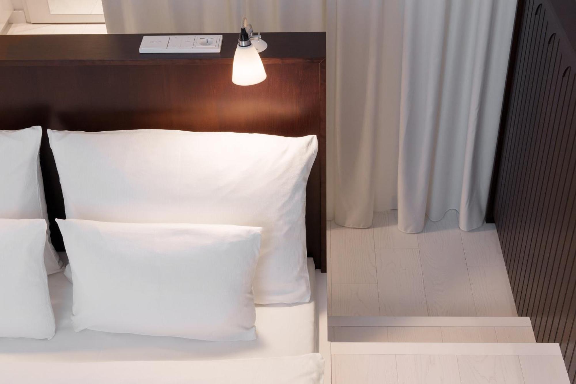 Ruby Louise Hotel Frankfurt Frankfurt am Main ภายนอก รูปภาพ